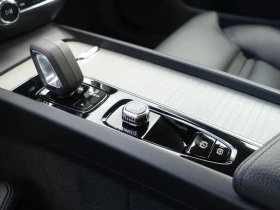 Volvo V60 Cross Country B4 D AWD  | Mobile.bg    10