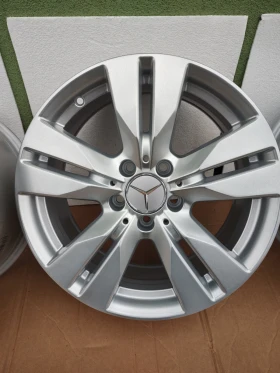 Mercedes-Benz C 63 AMG, снимка 6 — Bazar.bg Mercedes-Benz C 63 AMG, снимка 6