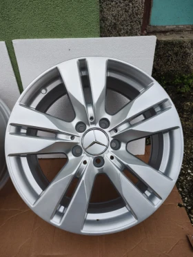 Mercedes-Benz C 63 AMG, снимка 7 — Bazar.bg Mercedes-Benz C 63 AMG, снимка 7