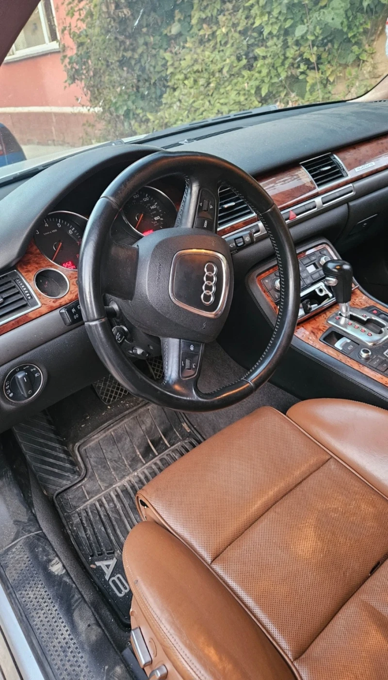 Audi A8, снимка 10 - Автомобили и джипове - 48140952