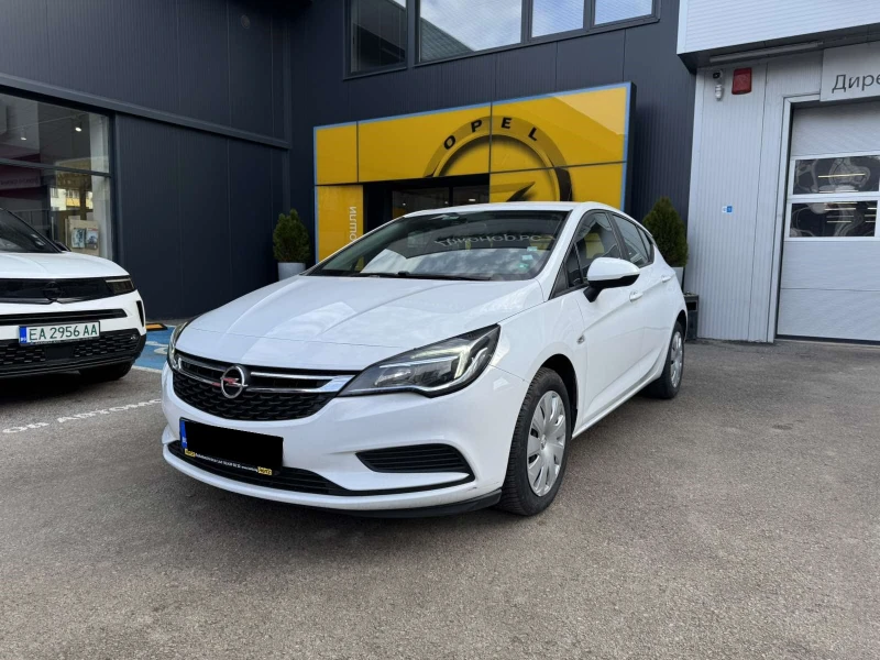 Opel Astra 1.4i TURBO, снимка 2 - Автомобили и джипове - 48877501