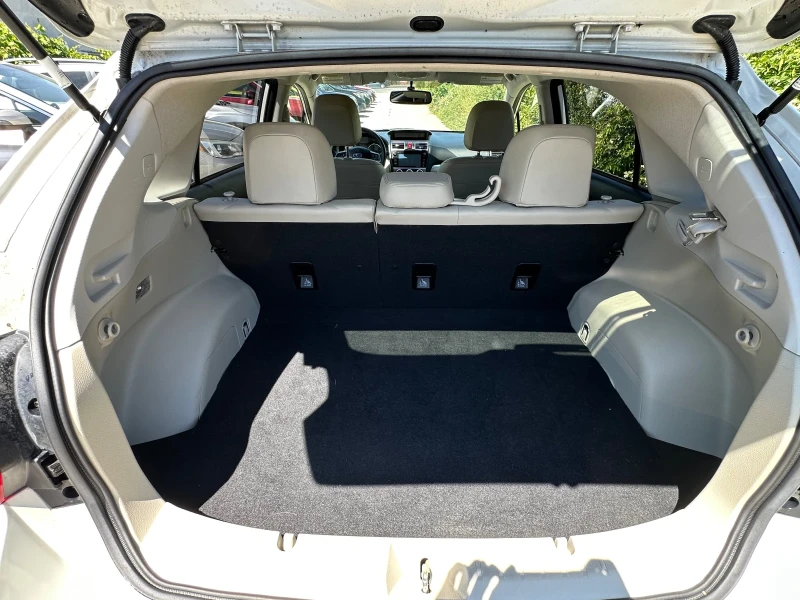 Subaru XV 2.0 Limited STI, снимка 11 - Автомобили и джипове - 51021854