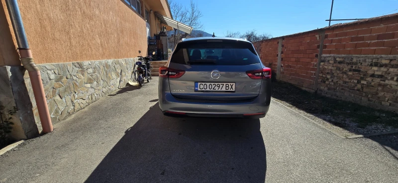 Opel Insignia, снимка 4 - Автомобили и джипове - 52635206