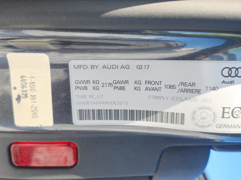 Audi A4 * PREMIUM PLUS * CARFAX * ФИНАНСИРАНЕ, снимка 7 - Автомобили и джипове - 52950073