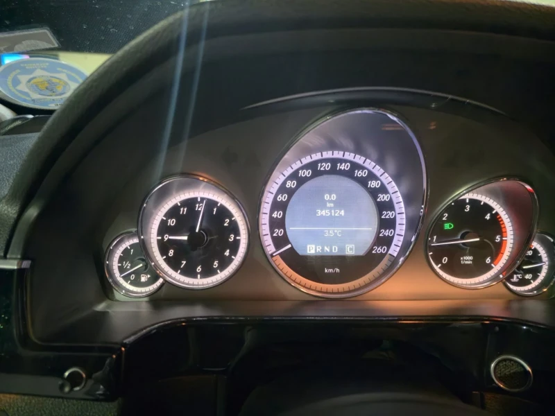 Mercedes-Benz E 250 БАРТЕР ЗА ДЖИП, снимка 13 - Автомобили и джипове - 53102675