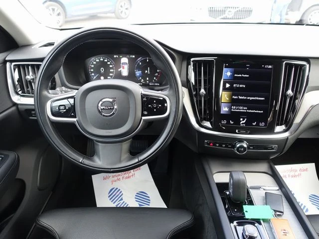 Volvo V60 Cross Country B4 D AWD  - изображение 9