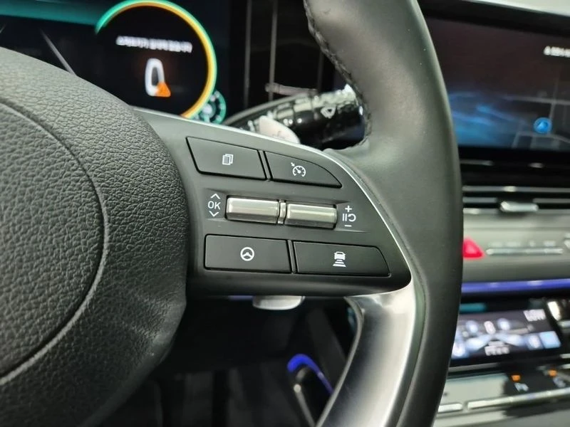 Hyundai Grandeur 2.4 Automatic, снимка 16 - Автомобили и джипове - 55891727