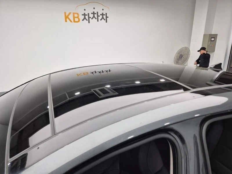Hyundai Grandeur 2.4 Automatic, снимка 13 - Автомобили и джипове - 55891727