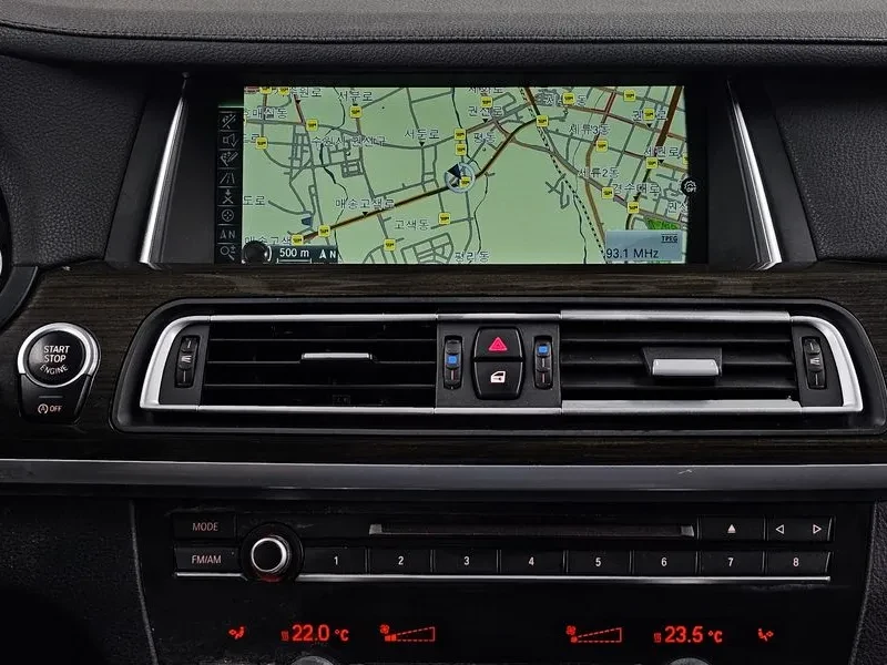 BMW 740 Li - САМО 30% АВАНС, снимка 14 - Автомобили и джипове - 56028010