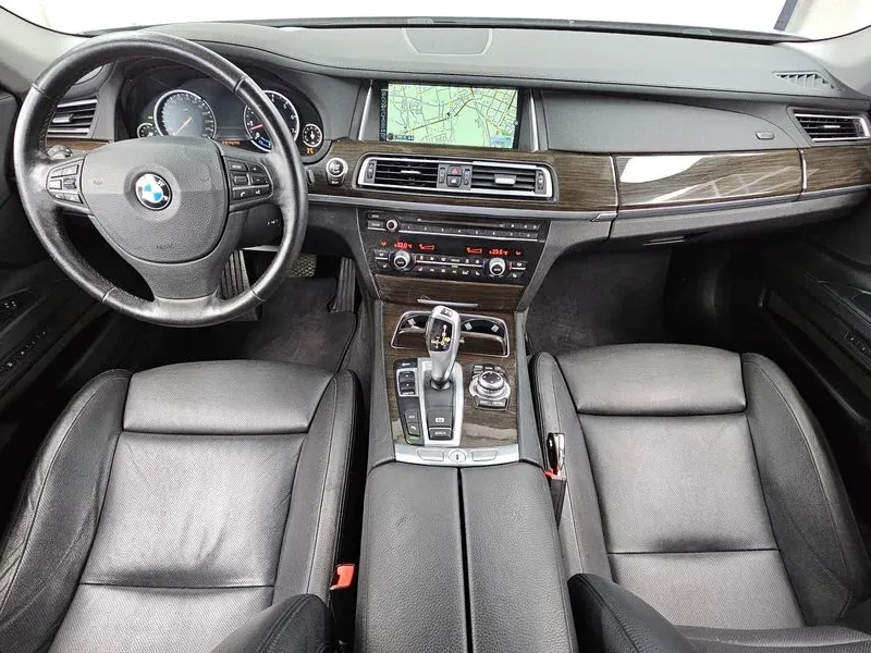 BMW 740 Li - САМО 30% АВАНС, снимка 7 - Автомобили и джипове - 56028010