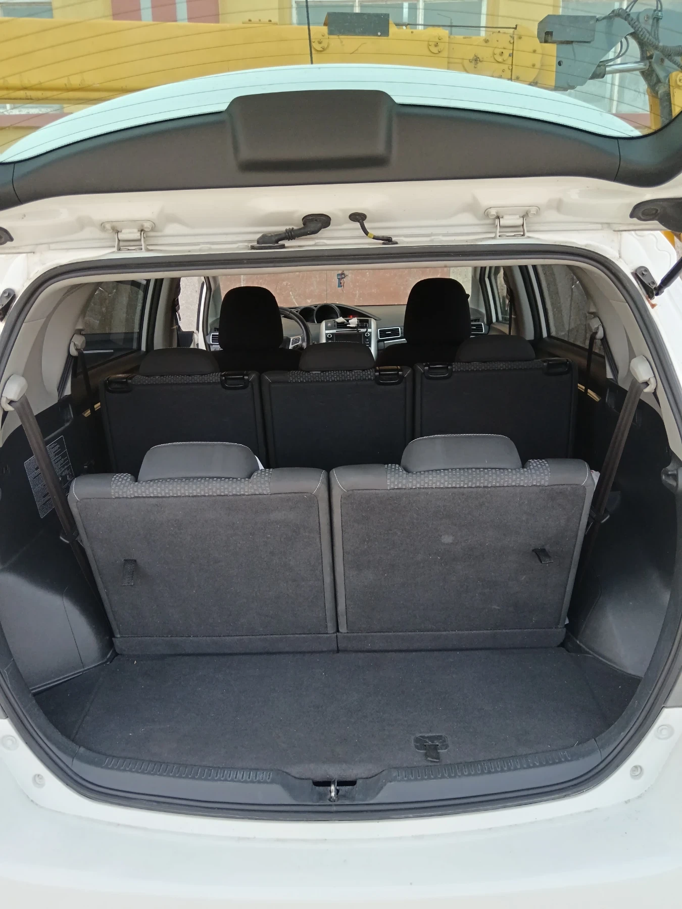 Toyota Verso 2000 D4D 126k.c 6+ 1 | Mobile.bg � ����������� 14