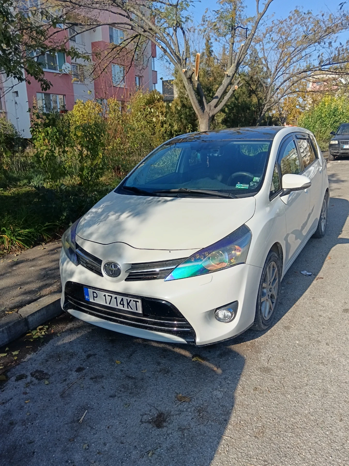 Toyota Verso 2000 D4D 126k.c 6+ 1 | Mobile.bg � ����������� 1