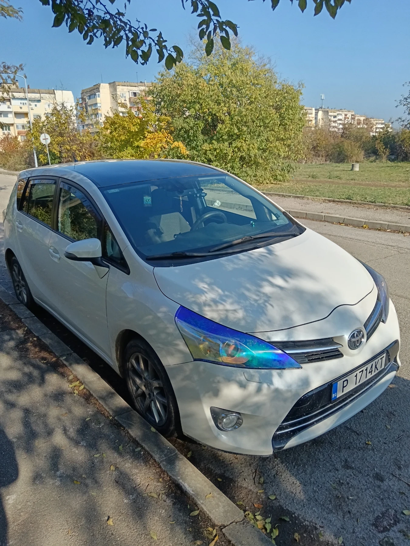 Toyota Verso 2000 D4D 126k.c 6+ 1 - изображение 10