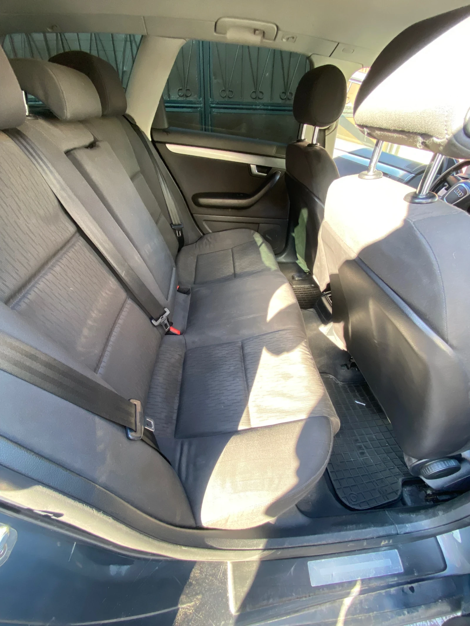 Audi A4 2.0. TDI - изображение 9