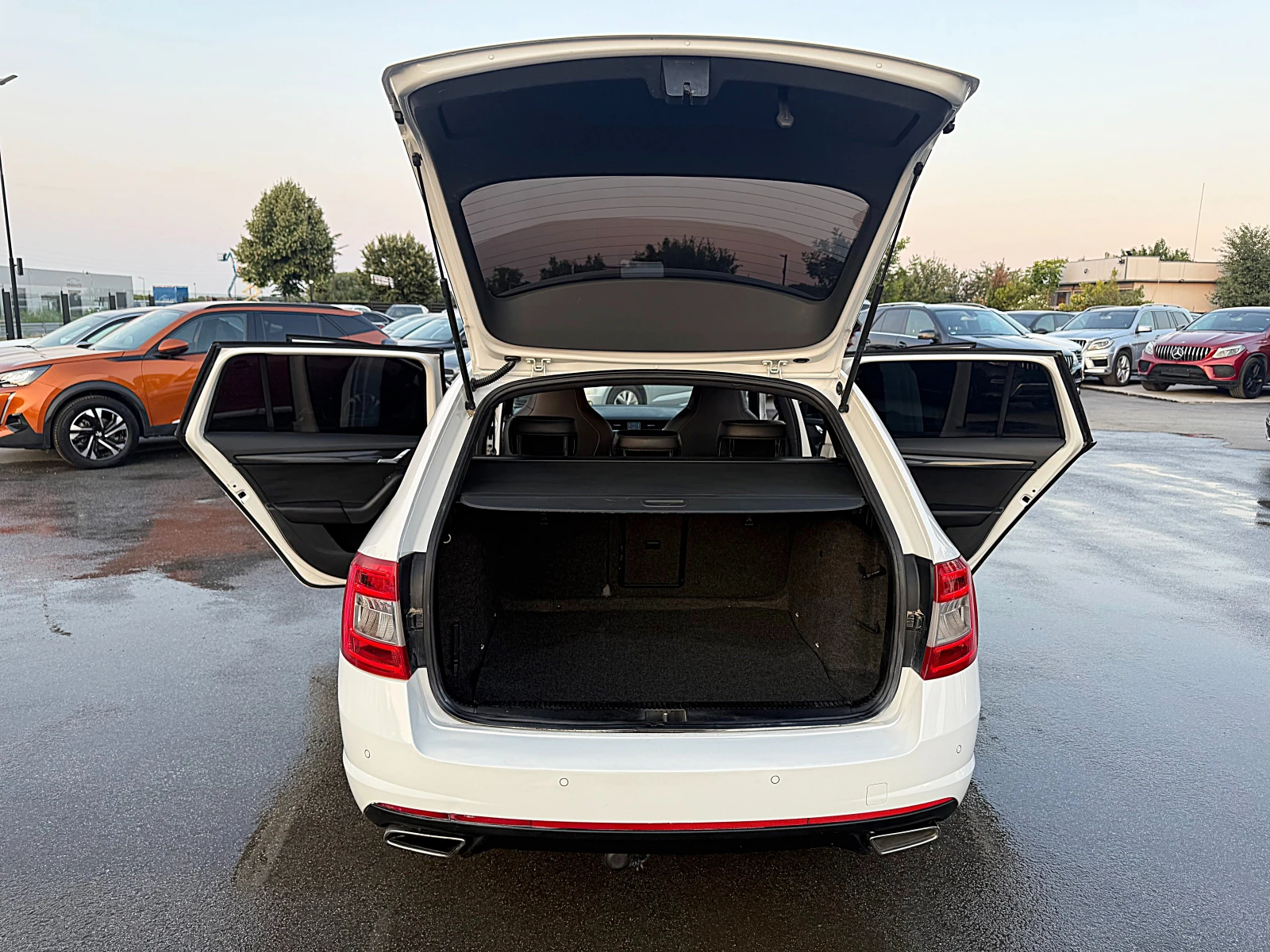 Skoda Octavia VRS-LED-XENON-DSG-KARBON- | Mobile.bg — изображение 15