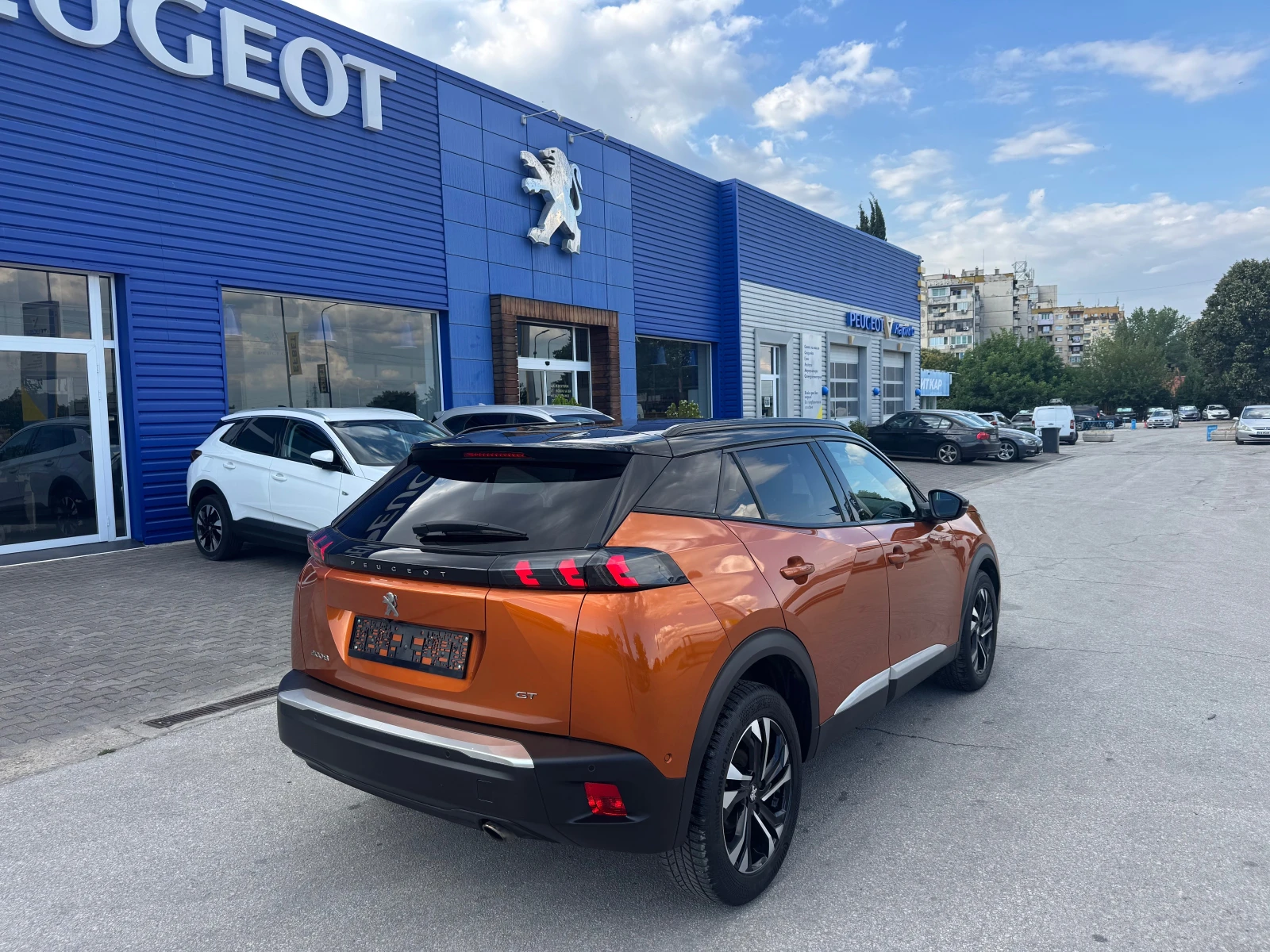 Peugeot 2008 GT-line virtual cockpit panorama - изображение 5