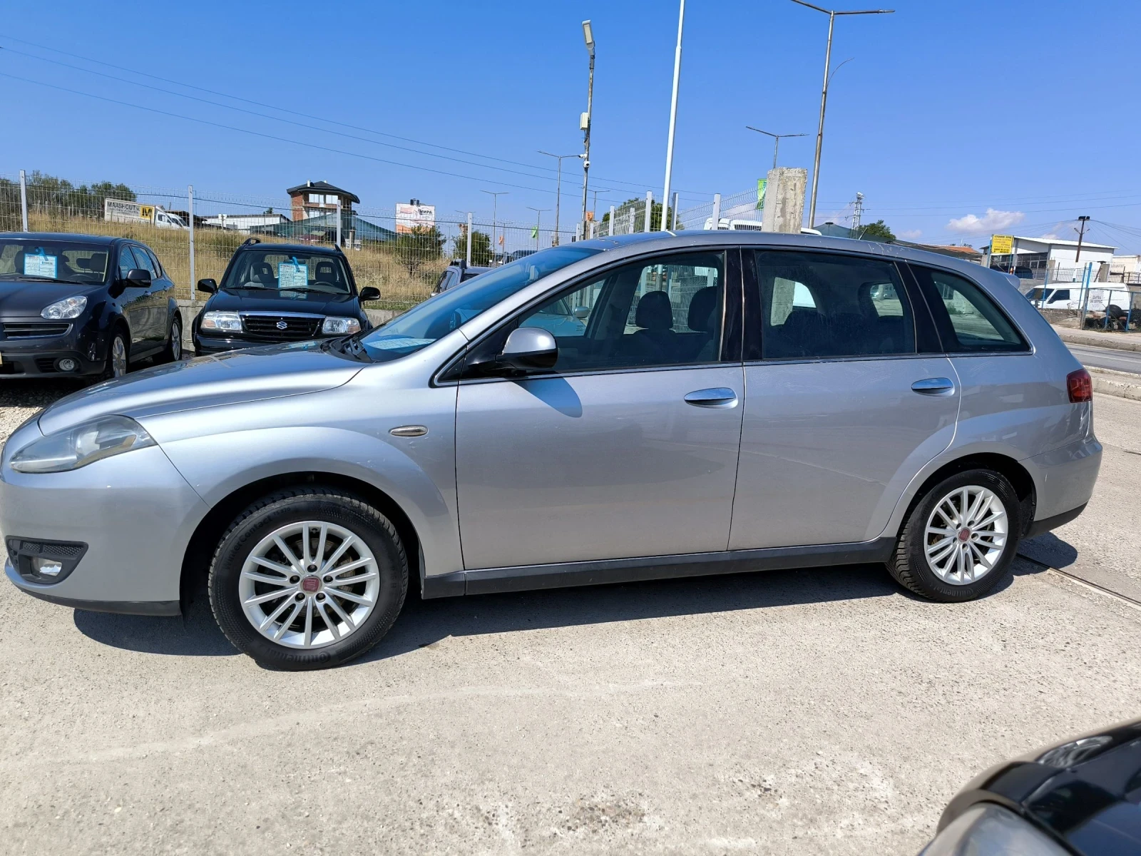 Fiat Croma 2.2i Automatic  - изображение 6