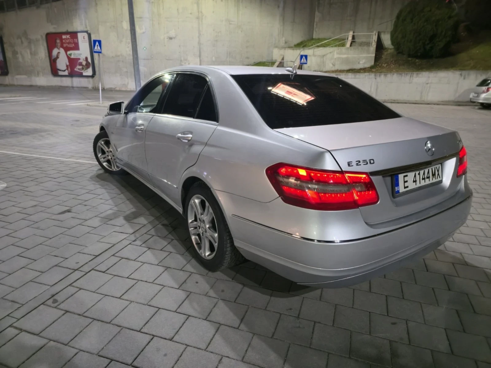 Mercedes-Benz E 250 БАРТЕР ЗА ДЖИП - изображение 10