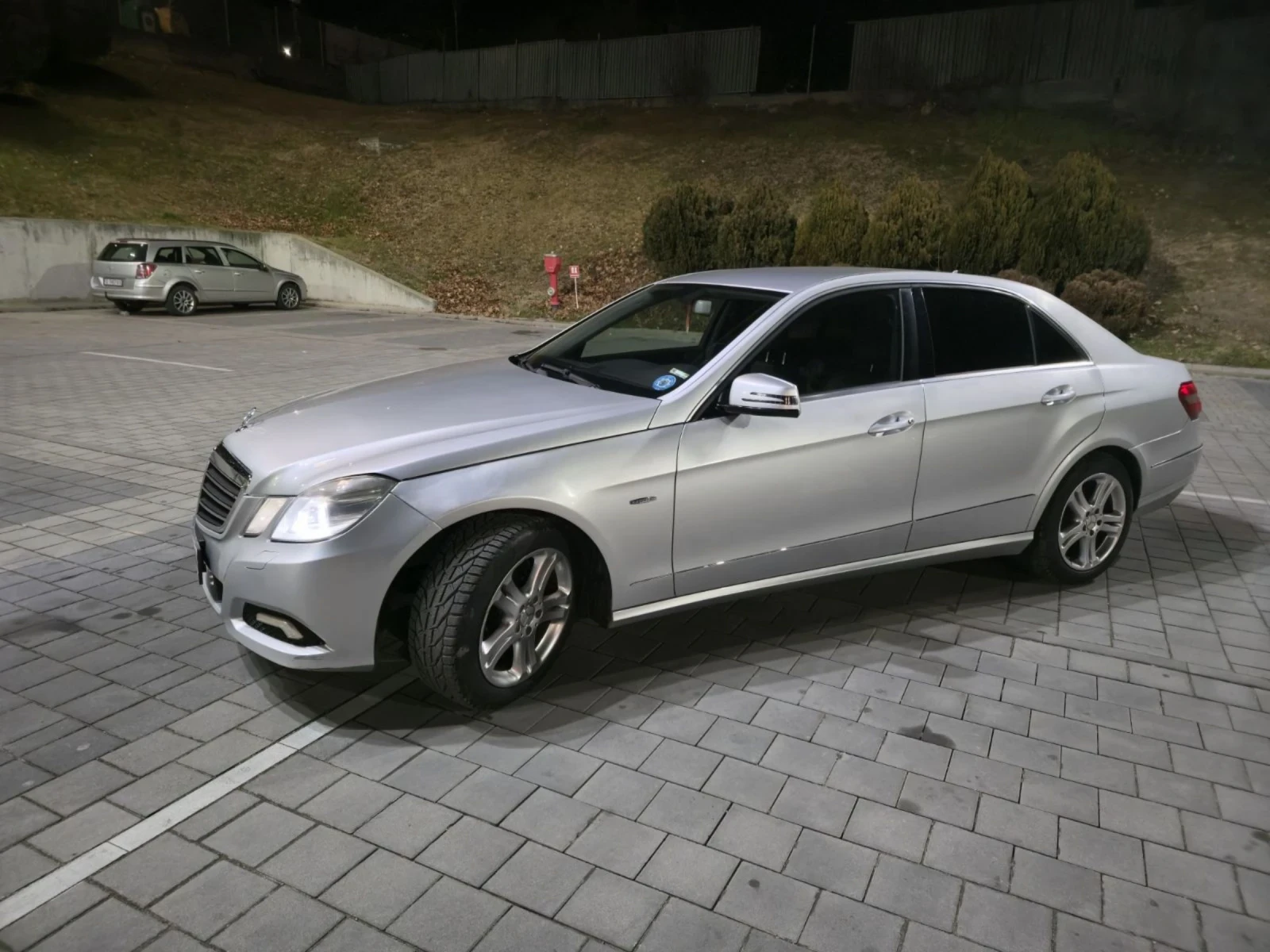 Mercedes-Benz E 250 БАРТЕР ЗА ДЖИП - изображение 6
