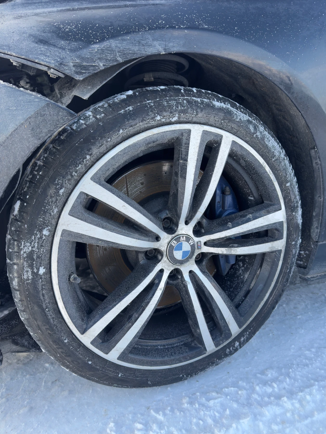 BMW 335 xDrive F30 LCI Msport - изображение 7