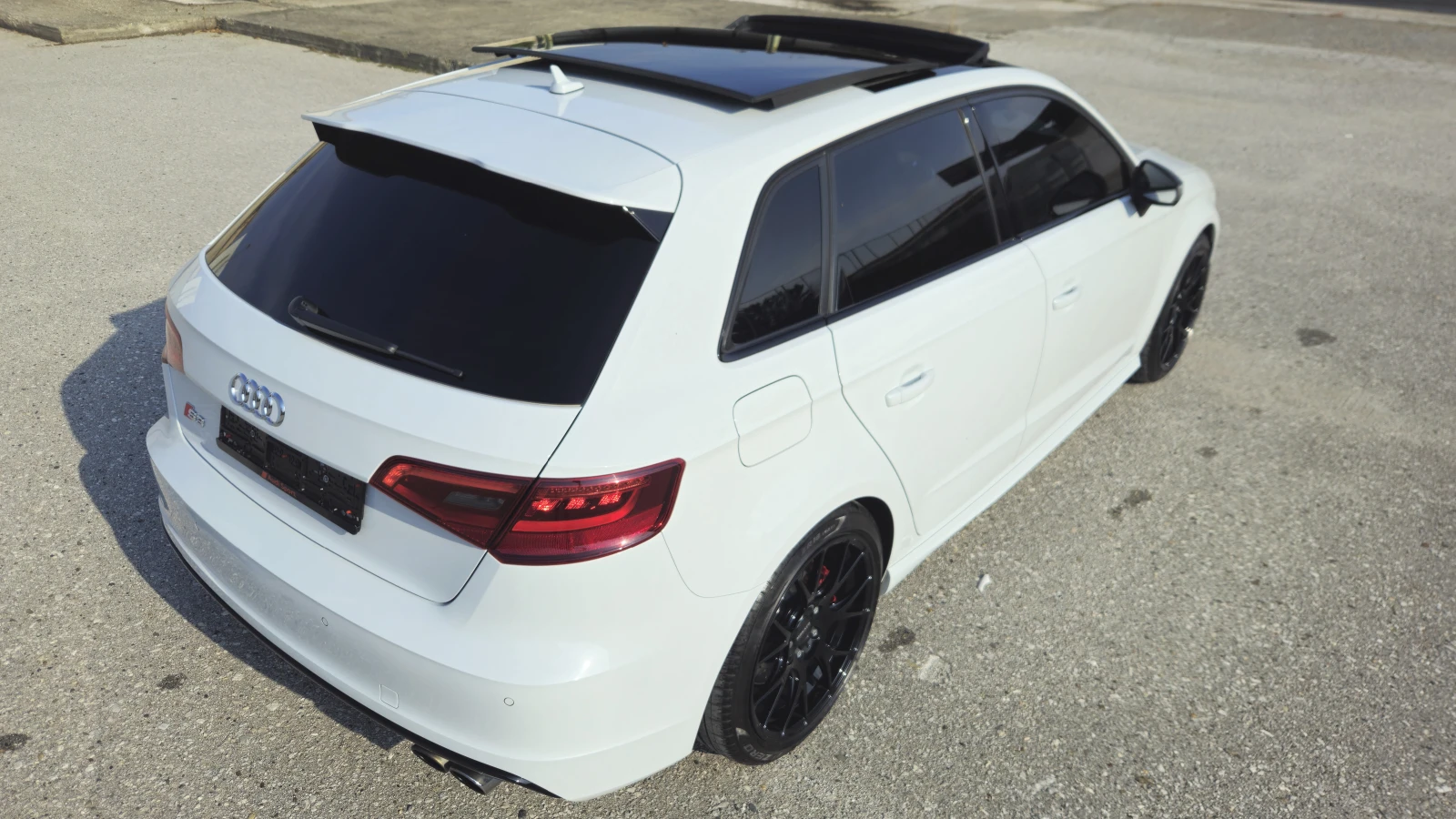 Audi S3 Sportback / German Edition - изображение 3