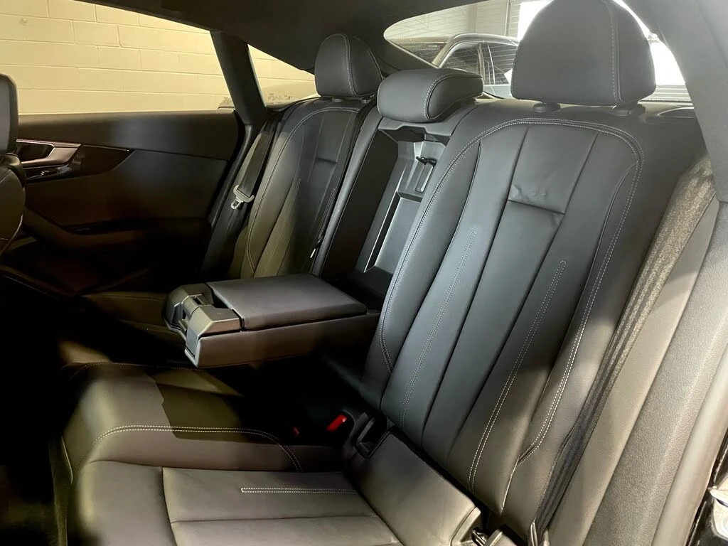 Audi A5 Sportback* Technik* АвтоКредит* (ЦЕНА ДО БГ), снимка 9 - Автомобили и джипове - 54002293