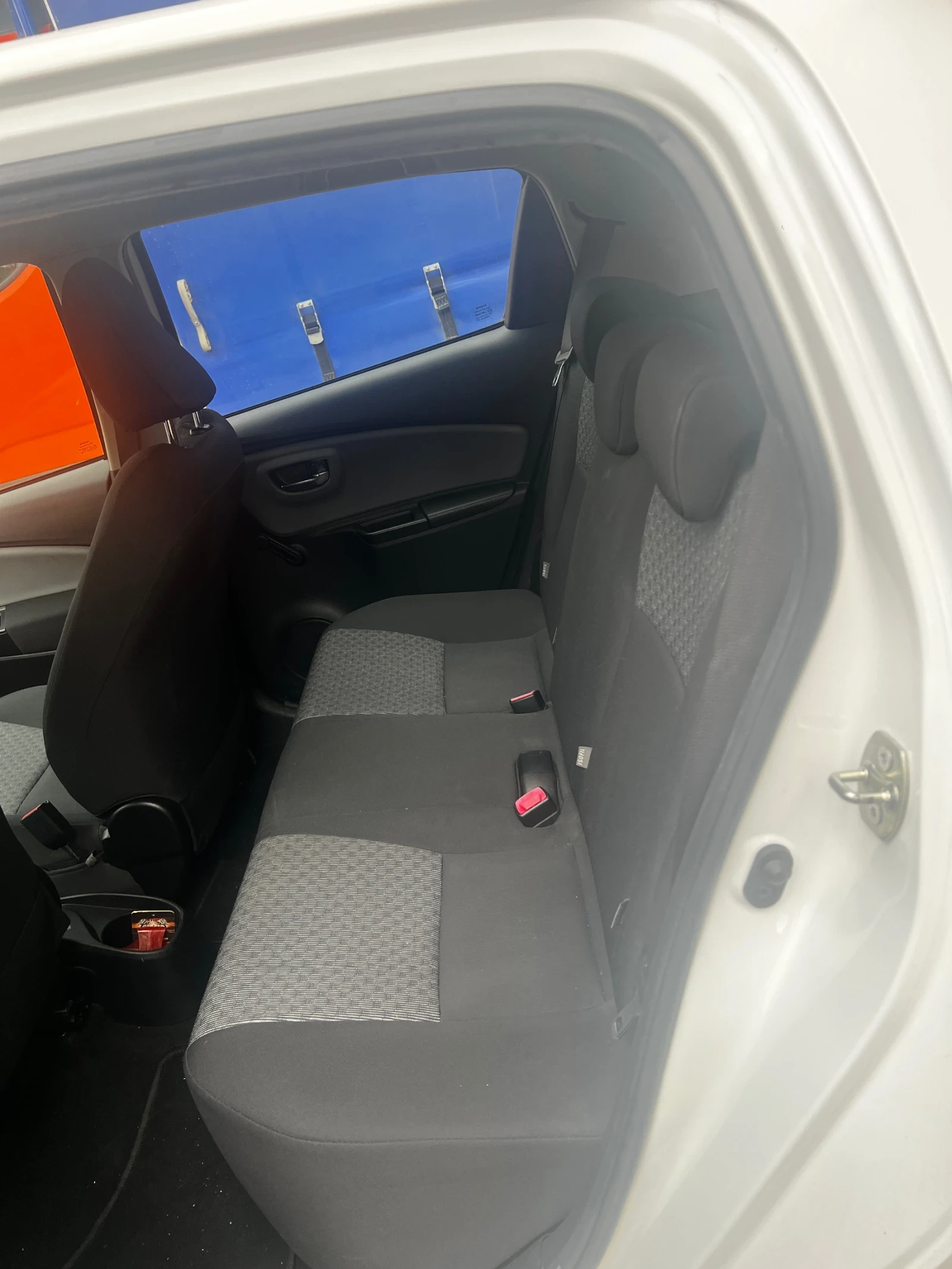 Toyota Yaris 1.4D4D- 90k.c.6��.������ ��� ���� ������������ | Mobile.bg � ����������� 12