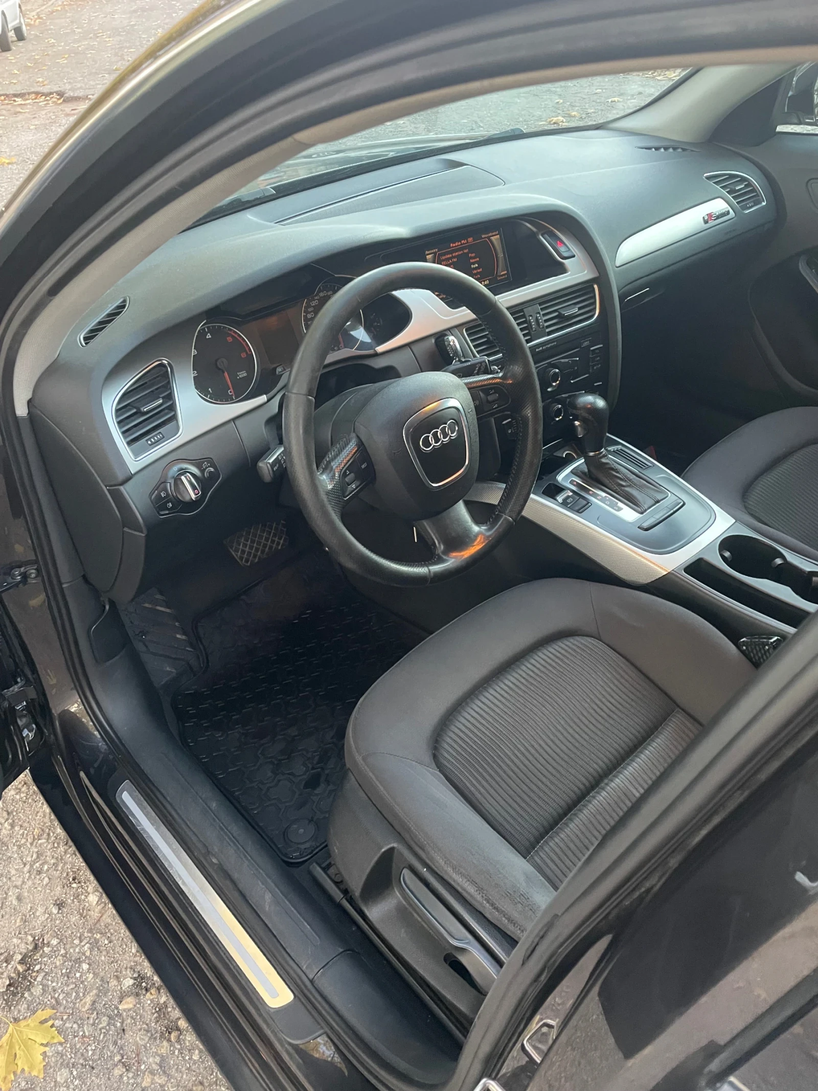 Audi A4, снимка 8 - Автомобили и джипове - 54578634