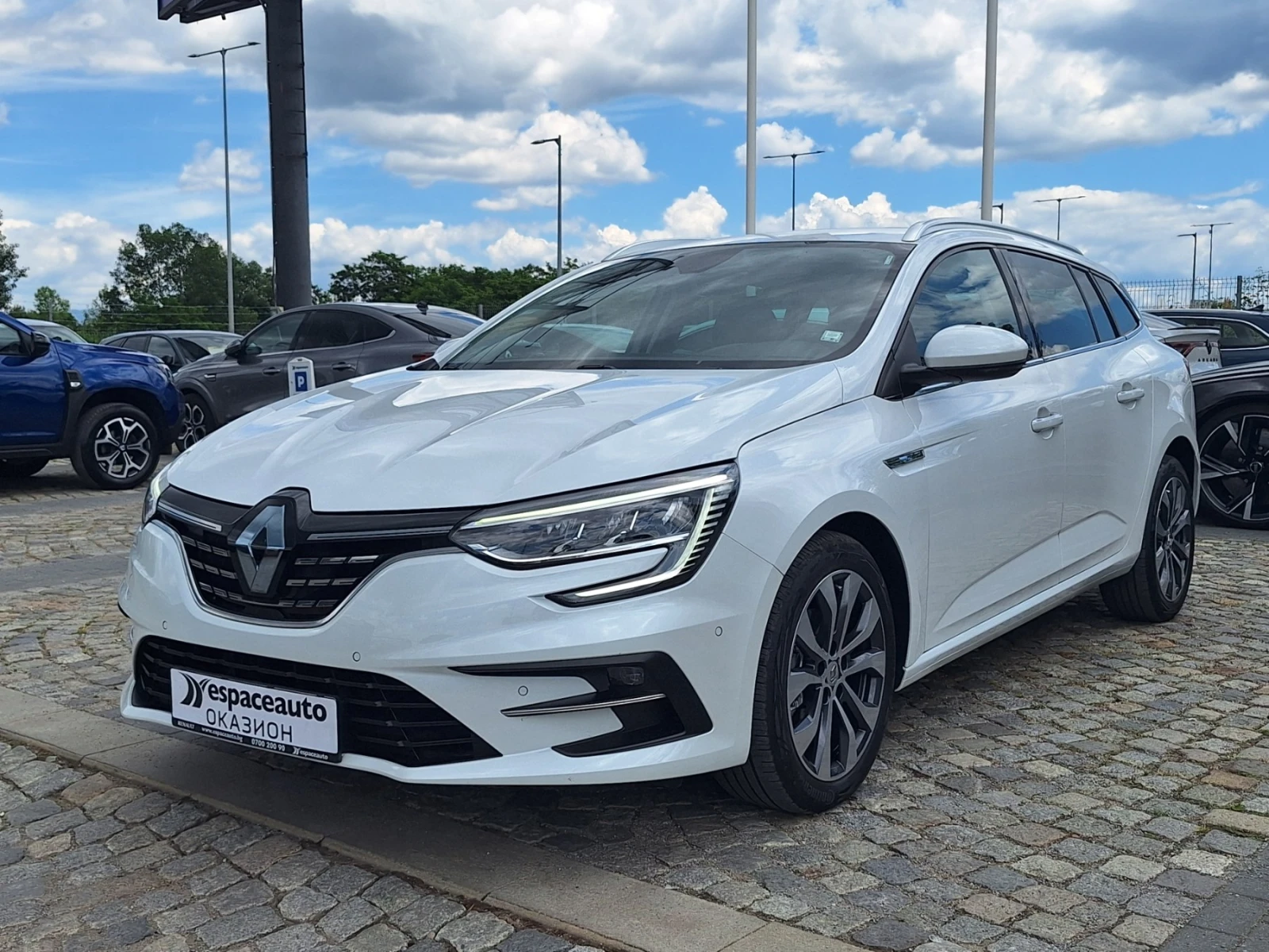 Renault Megane 1.3Tce/ 140к.с./Grandtour/INTENS/КАПАРИРАН!