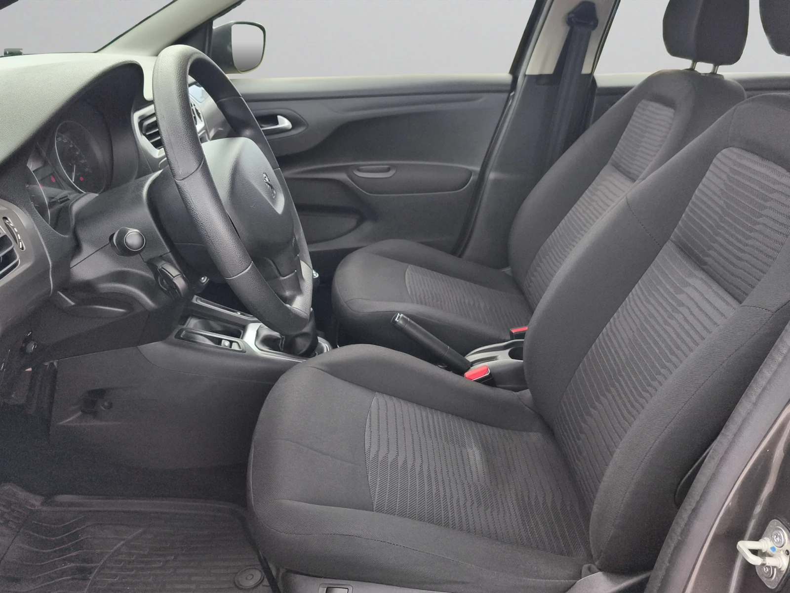 Peugeot 301 NEW ACTIVE 1, 6 VTi 115 BVM5 EURO6//1801165 | Mobile.bg � ����������� 15