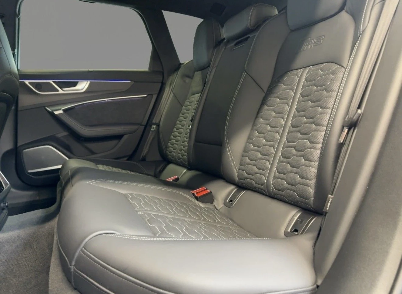 Audi Rs6, снимка 6 - Автомобили и джипове - 55748953