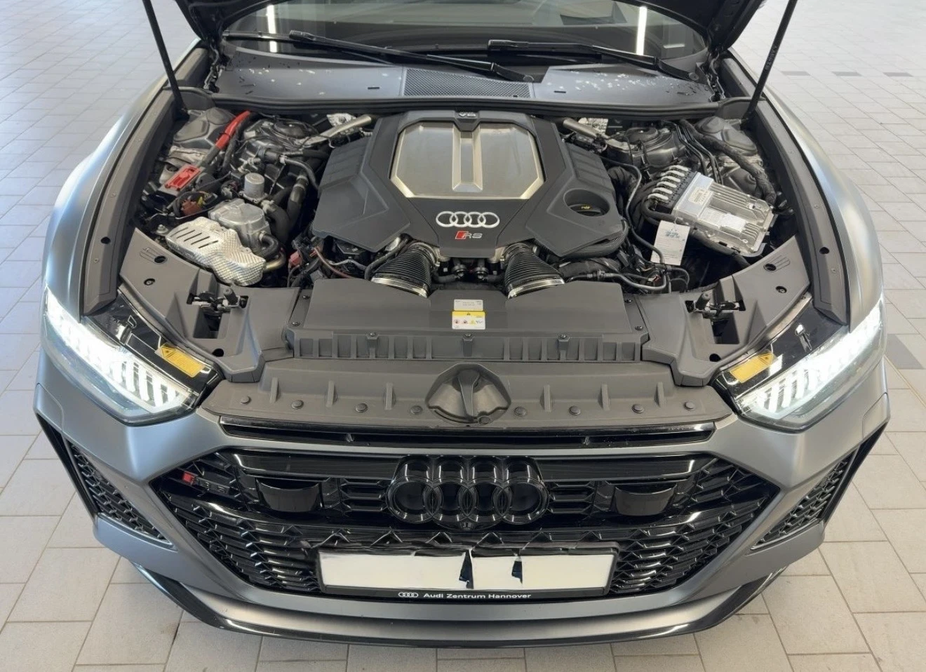 Audi Rs6, снимка 11 - Автомобили и джипове - 55748953