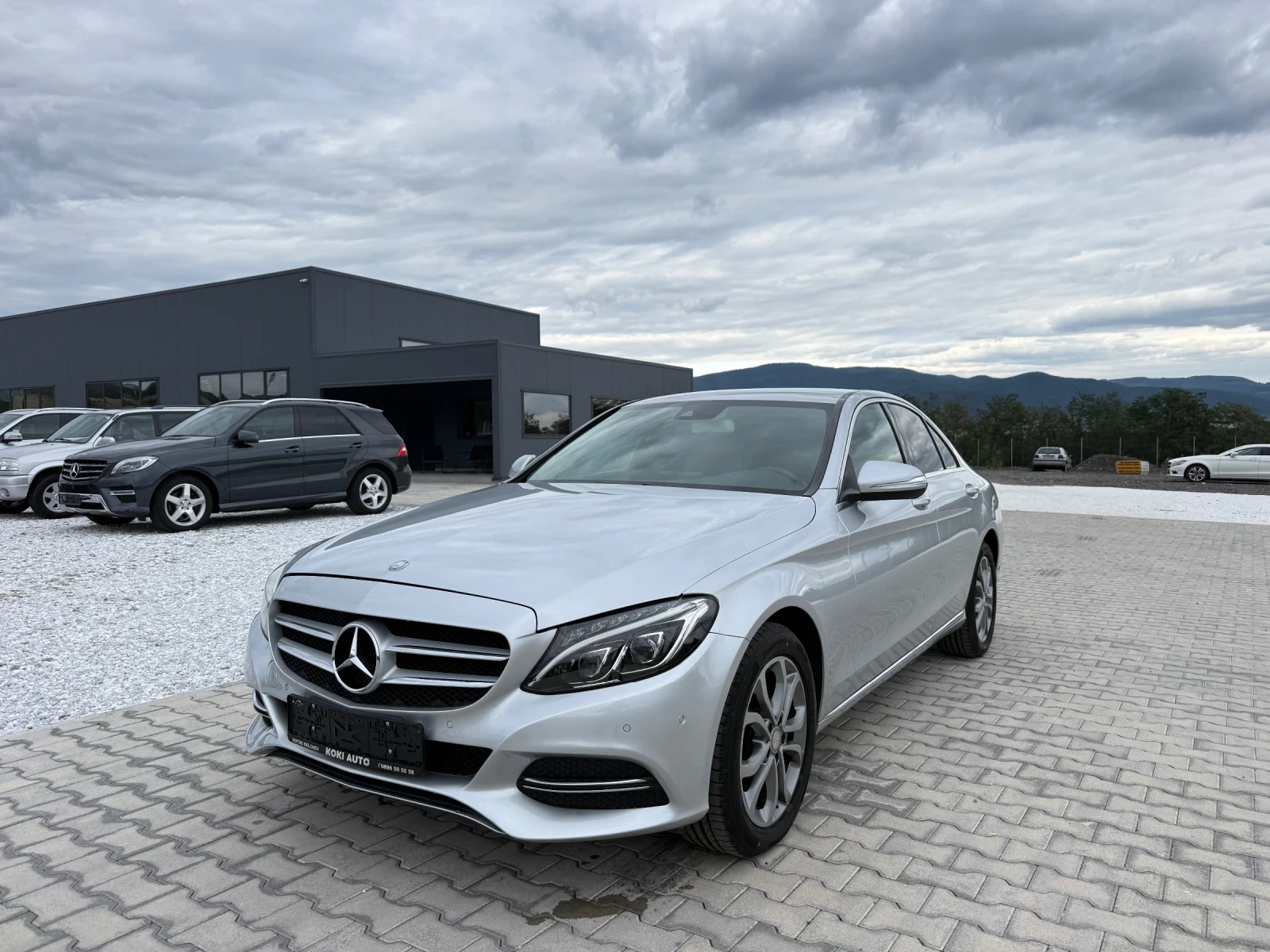 Mercedes-Benz C 220