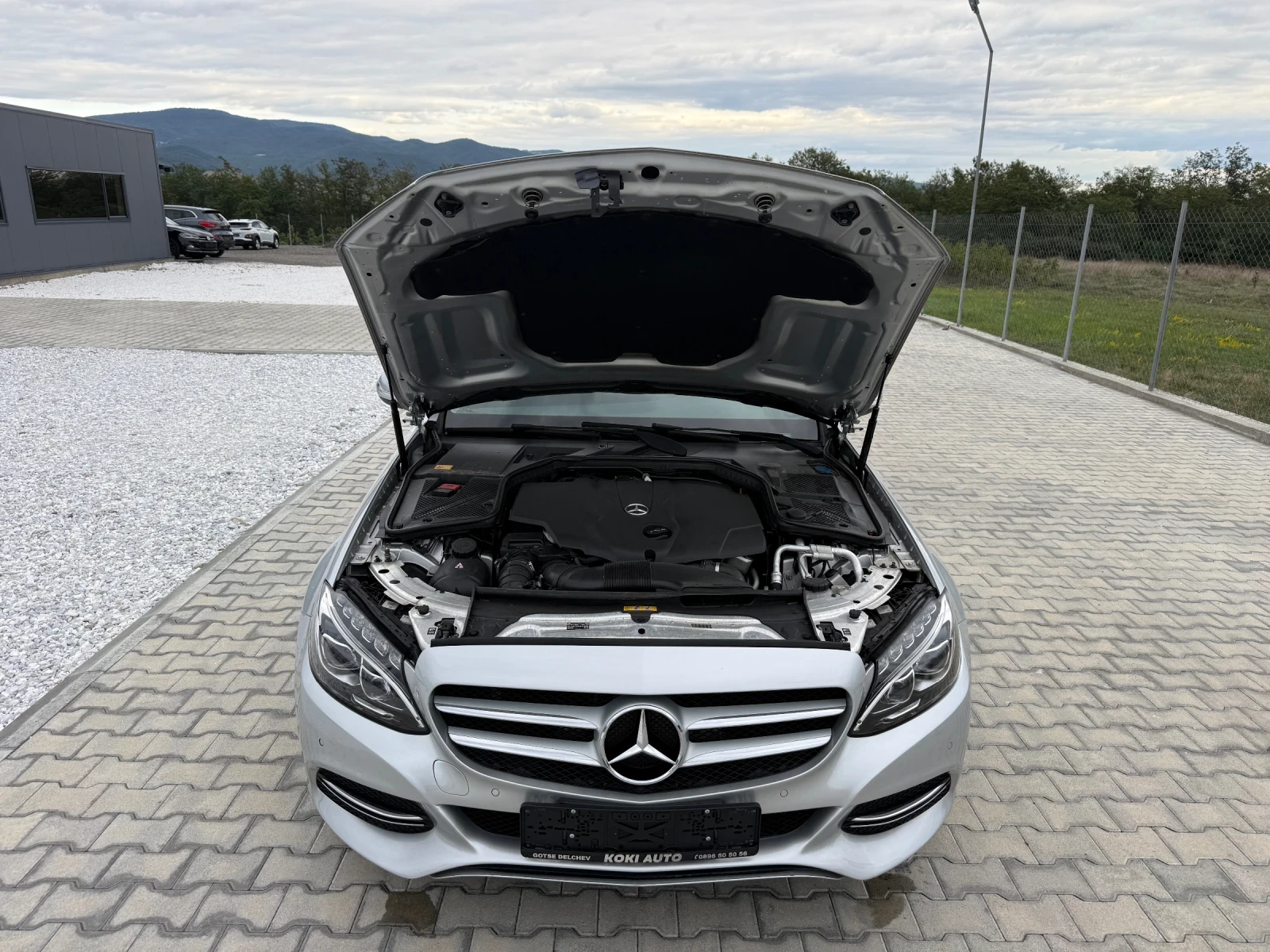 Mercedes-Benz C 220, снимка 17 - Автомобили и джипове - 56165398