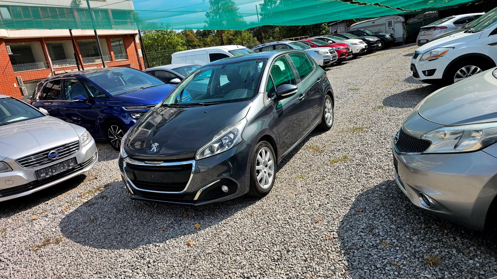 Peugeot 208 1.6HDi-75kc