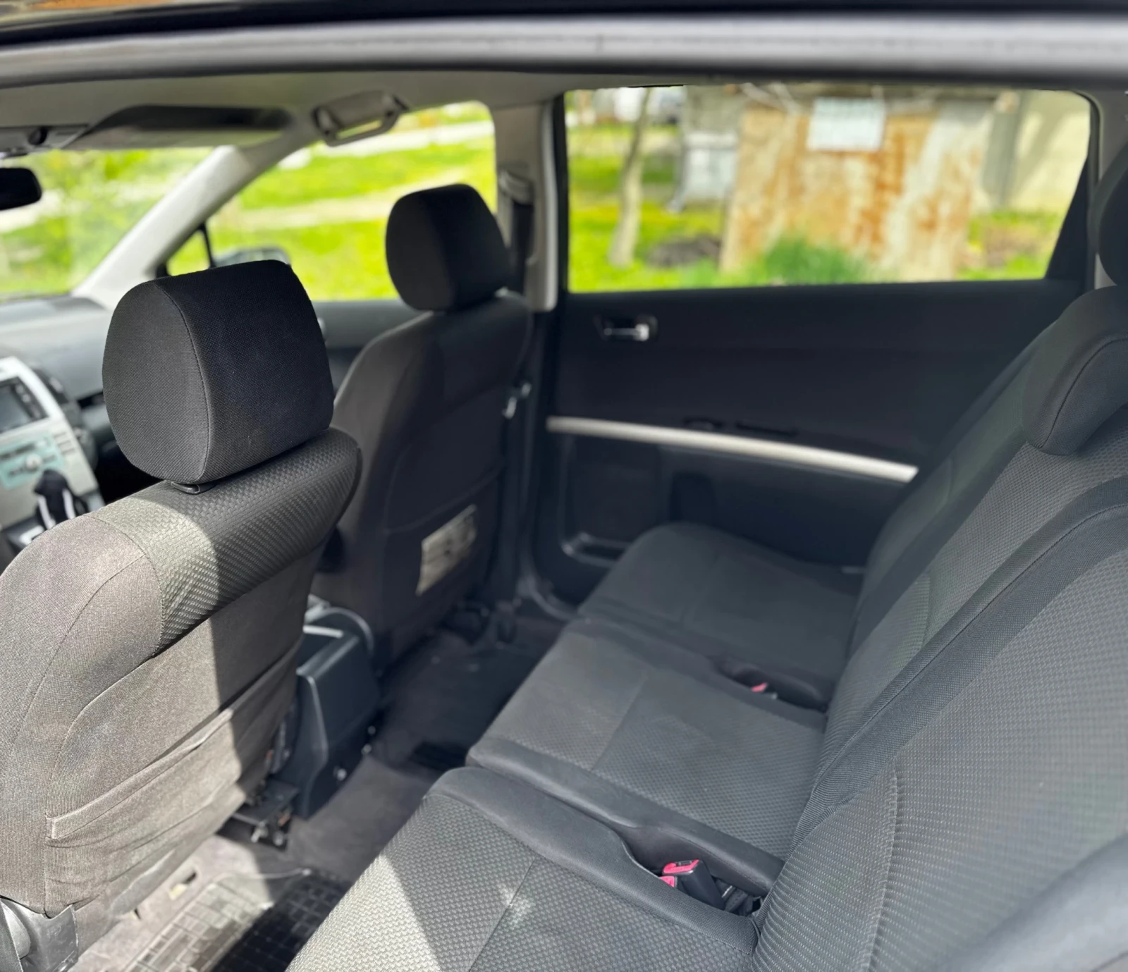 Toyota Corolla verso 2.2 D-4D 136 �.�. | Mobile.bg � ����������� 8