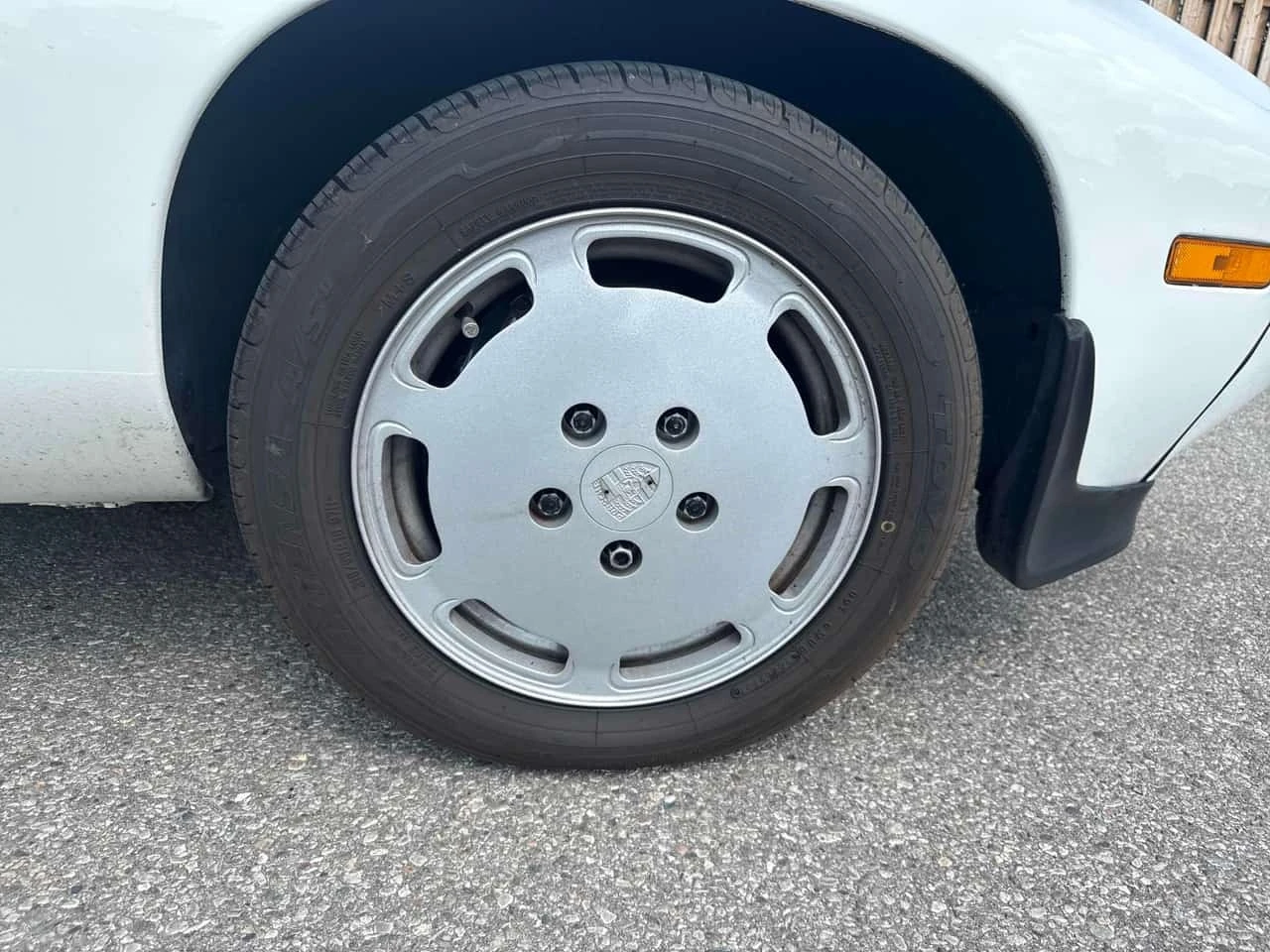 Porsche 928 * 2dr Coupe 5 Spd * CARFAX * ��� ������������ ���� | Mobile.bg � ����������� 7
