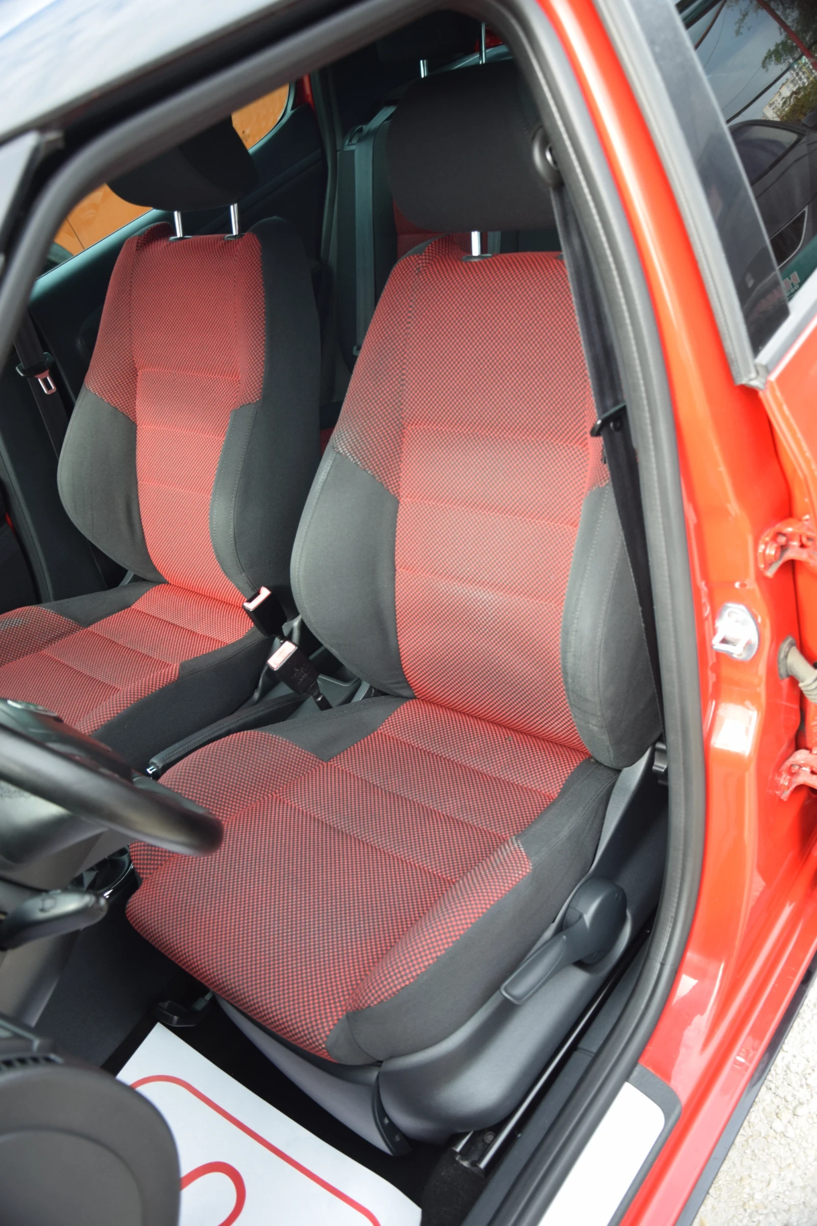 Skoda Fabia 1.2tsi MONTE CARLO, снимка 9 - Автомобили и джипове - 56522008