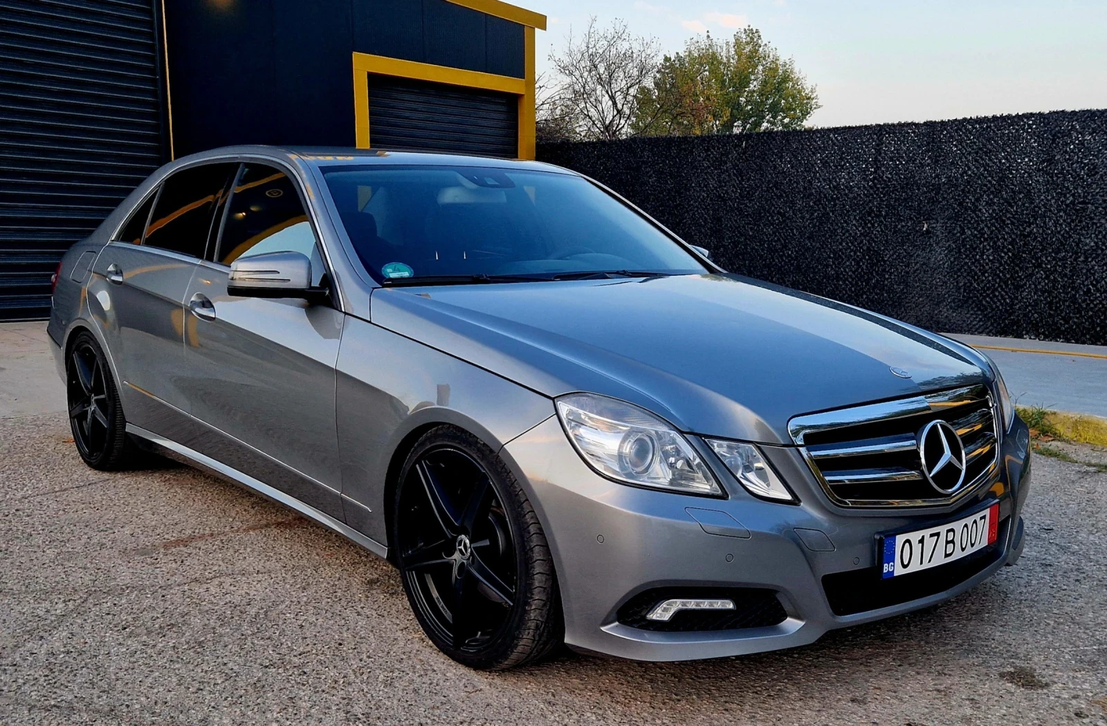 Mercedes-Benz E 350 E 350 CDI Bluefficiency Avantgarde