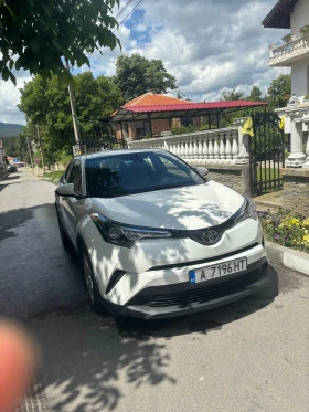 Toyota C-HR | Mobile.bg    2