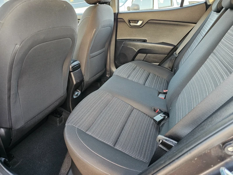 Kia Stonic 1.4i, 100к.с., GPL, снимка 10 - Автомобили и джипове - 51773585