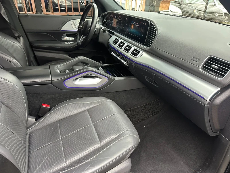 Mercedes-Benz GLE 580 AMG/4MATIC/PANO/FULL, снимка 8 - Автомобили и джипове - 52337699