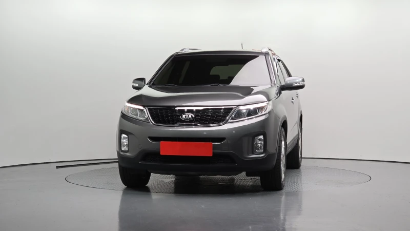 Kia Sorento 2.0 CRDI / 4х4 / АВТОМАТИК / СЕРВИЗНА ИСТОРИЯ !!!, снимка 3 - Автомобили и джипове - 53074943