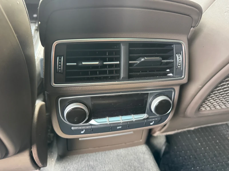 Audi SQ7 Top , Бартер , FULL , Лизинг, снимка 11 - Автомобили и джипове - 53091056