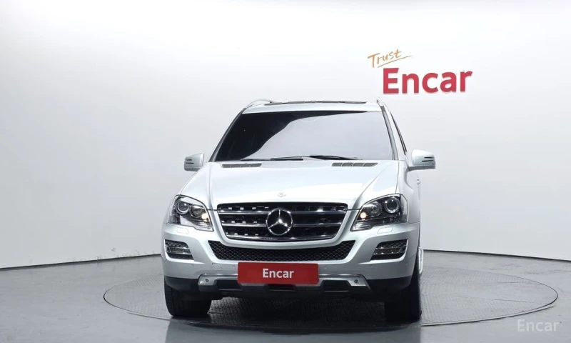 Mercedes-Benz ML 300, снимка 3 - Автомобили и джипове - 53115845