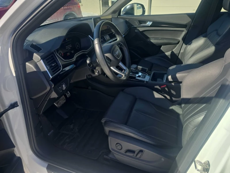 Audi Q5 * Technik * CARFAX * ДИСТРОНИК * 360 * ПОДГРЕВИ, снимка 5 - Автомобили и джипове - 53293994