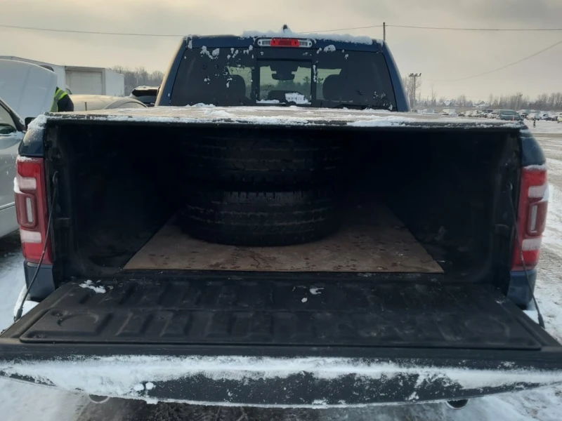 Dodge RAM 1500 * BIG HORN CREW CAB STD BED * CARFAX * Без инциден, снимка 11 - Автомобили и джипове - 53440184