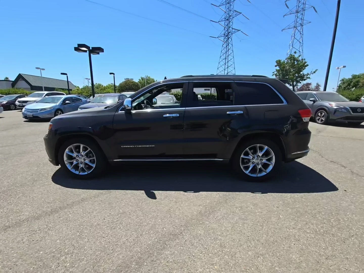 Jeep Grand cherokee SUMMIT* 5.7* V8* 8ZF* ДИСТРОНИК* ОБДУХВАНЕ* КАМЕРА - изображение 3
