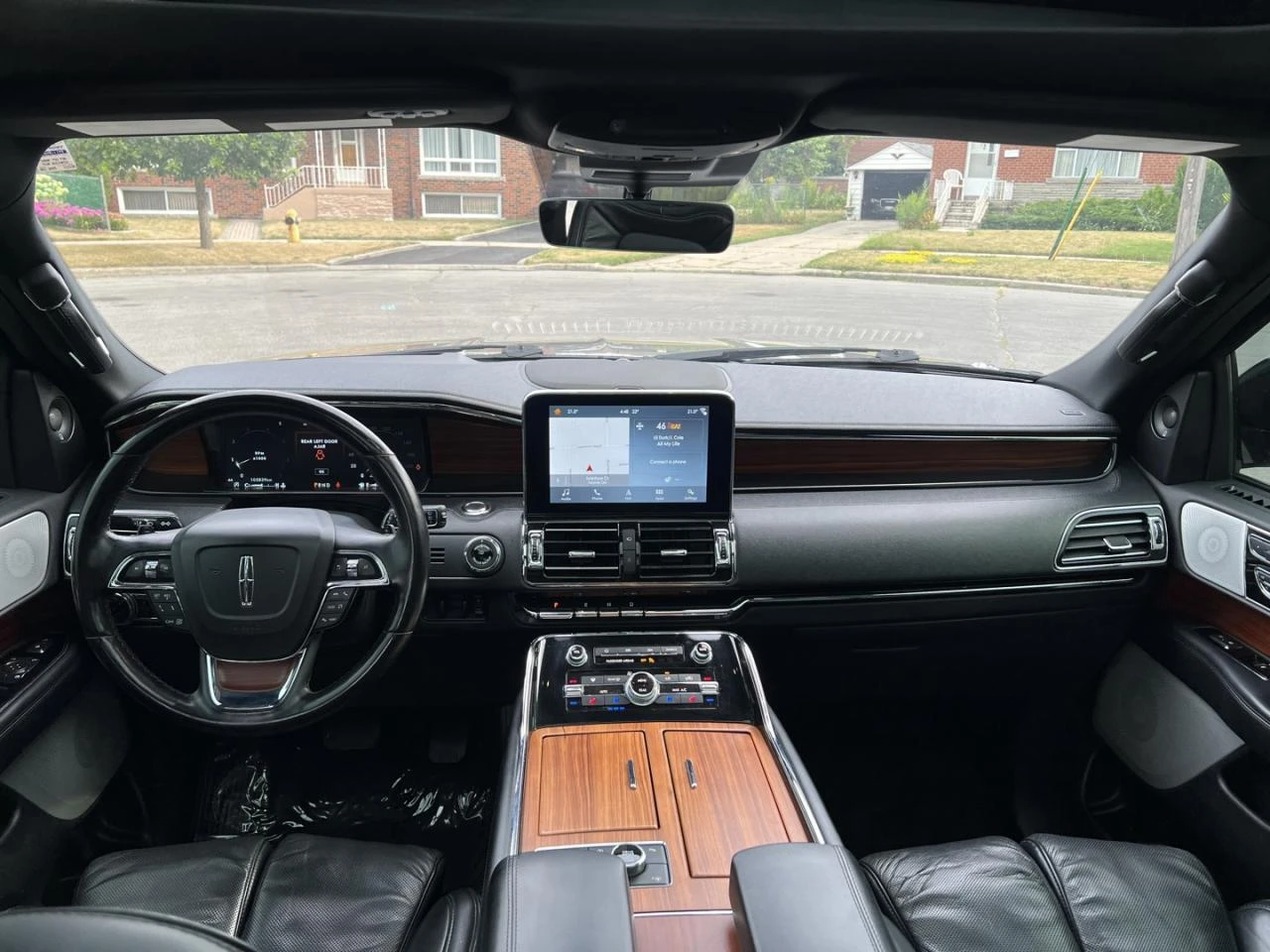 Lincoln Navigator L Reserve / 4x4 / 3.5 Twin-Turbo - изображение 9