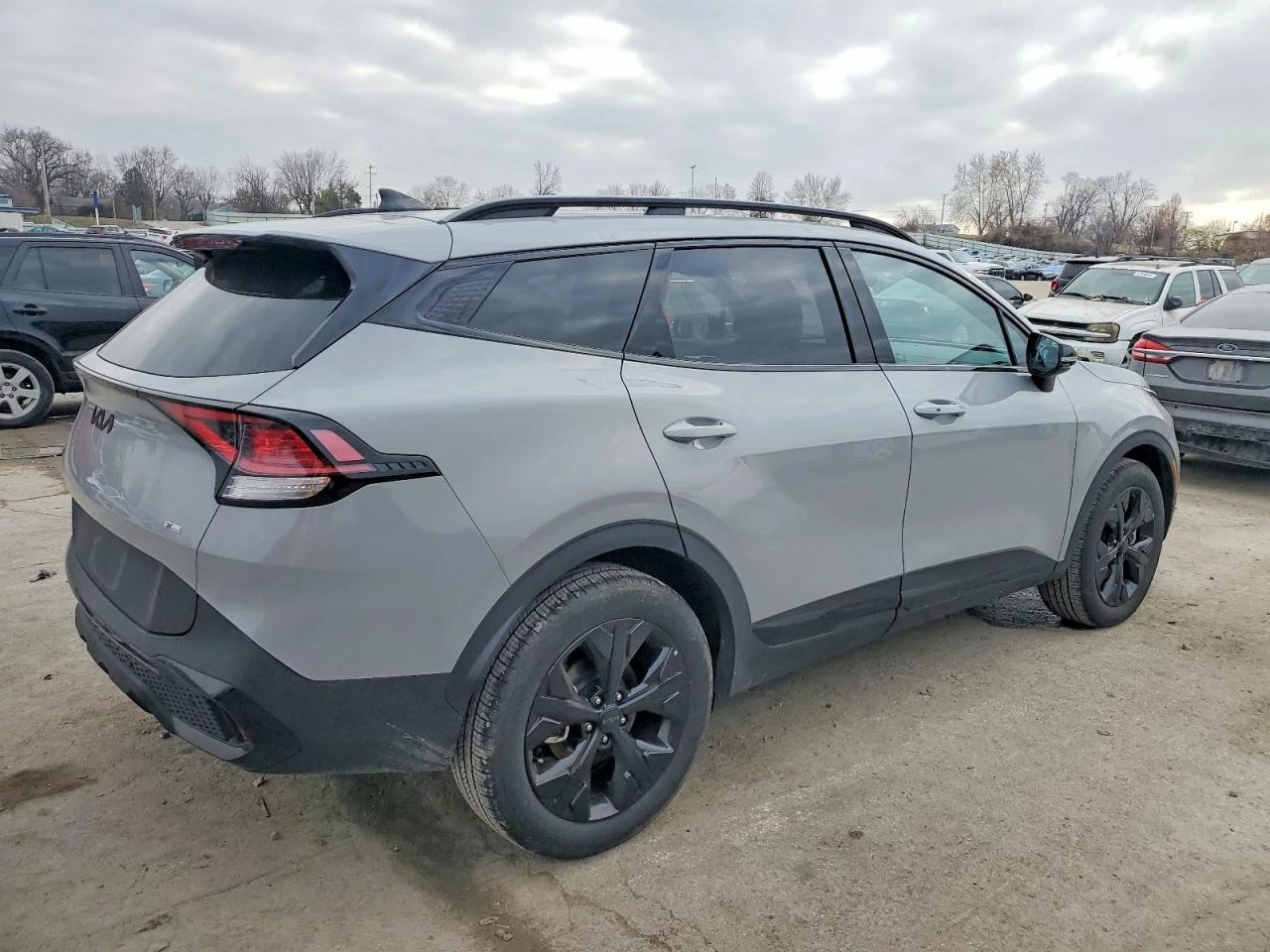 Kia Sportage X-LINE* CARPLAY* ПОДГРЕВ* ПАНОРАМА* МЪРТВА ТОЧКА - изображение 6